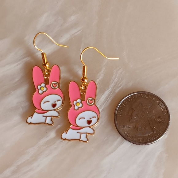 Sanrio My Melody Kiss Handmade Earrings - Picture 3 of 3